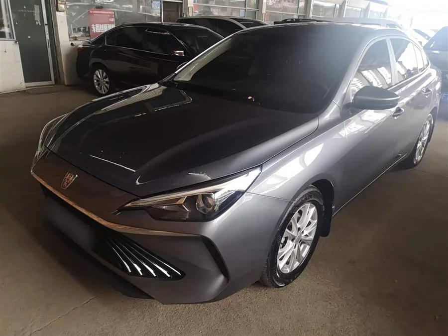 Roewe i5