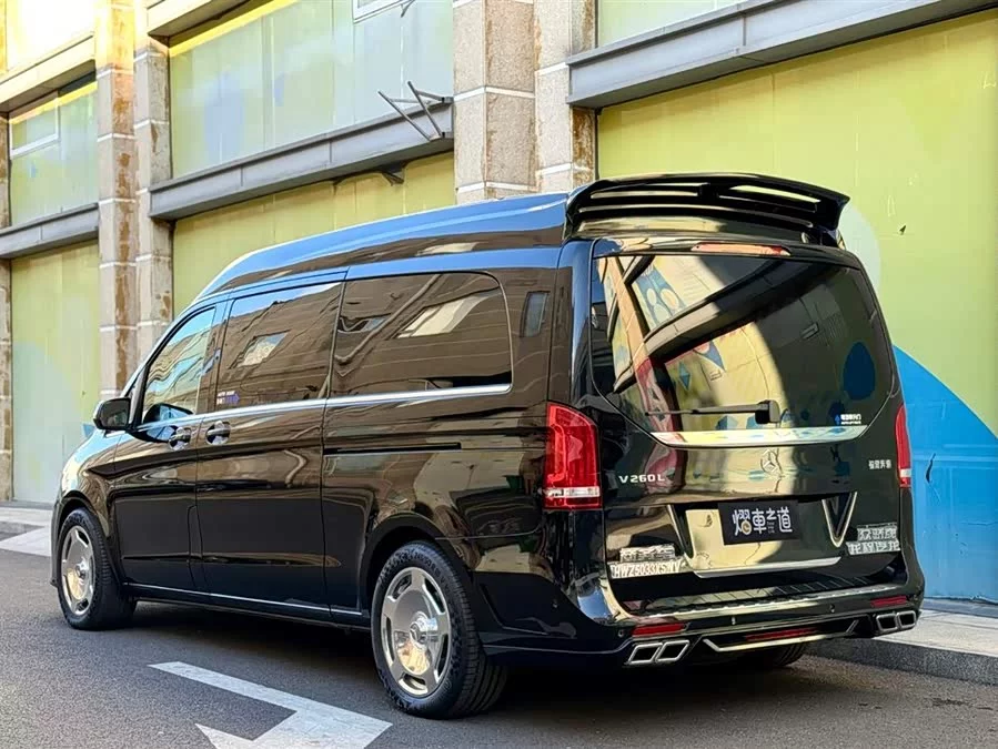 Mercedes Benz Class V