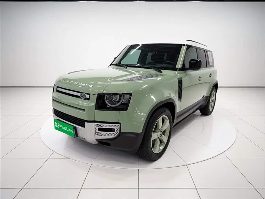 Land Rover guard