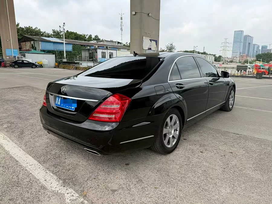Mercedes Benz S class