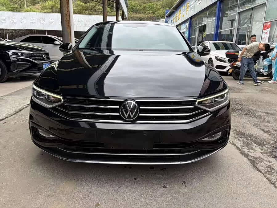 Volkswagen Magotan