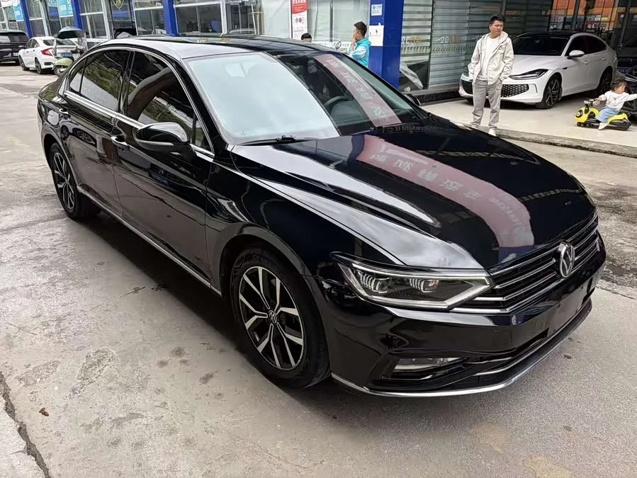 Volkswagen Magotan