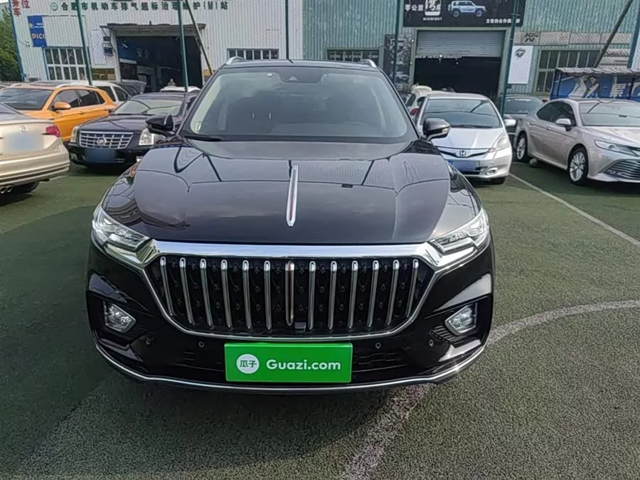 Hongqi HS5