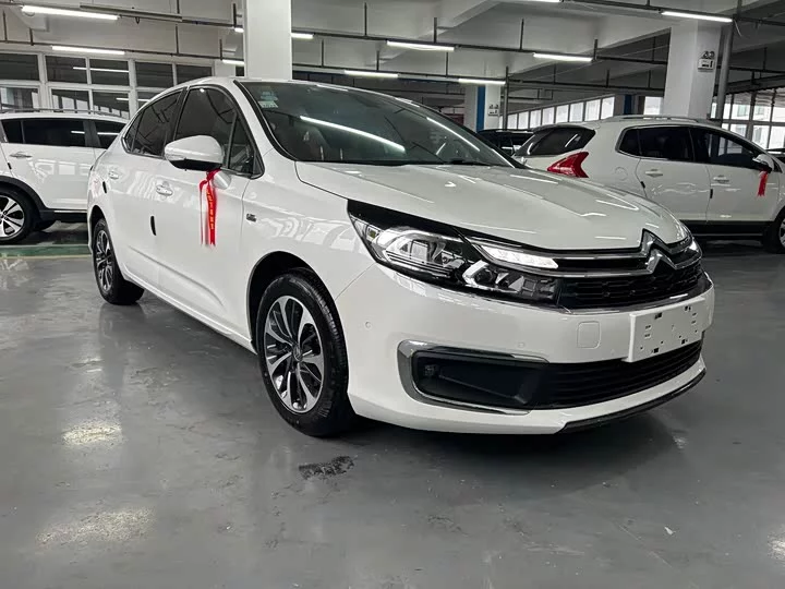 Citroën C4L