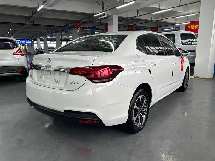 Citroën C4L