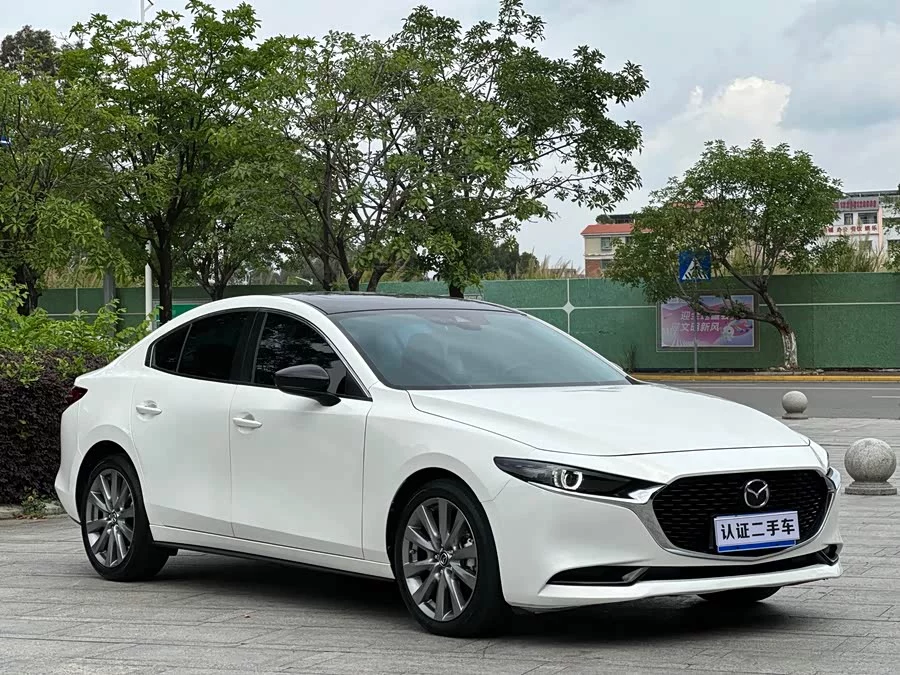 Mazda 3