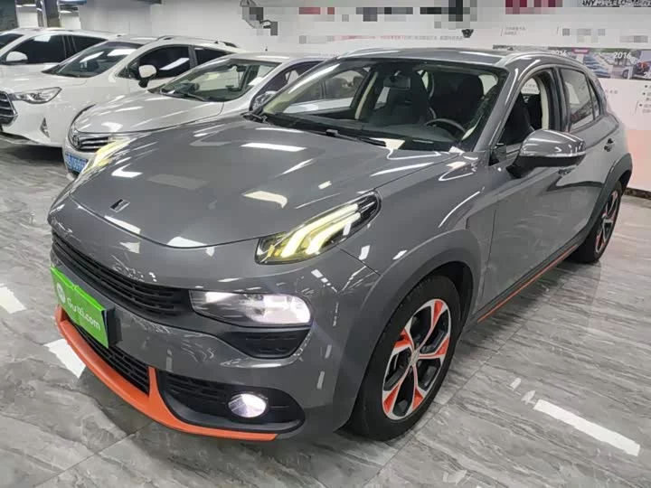 Lynk & Co 02