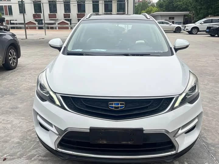 Geely Emgrand GS