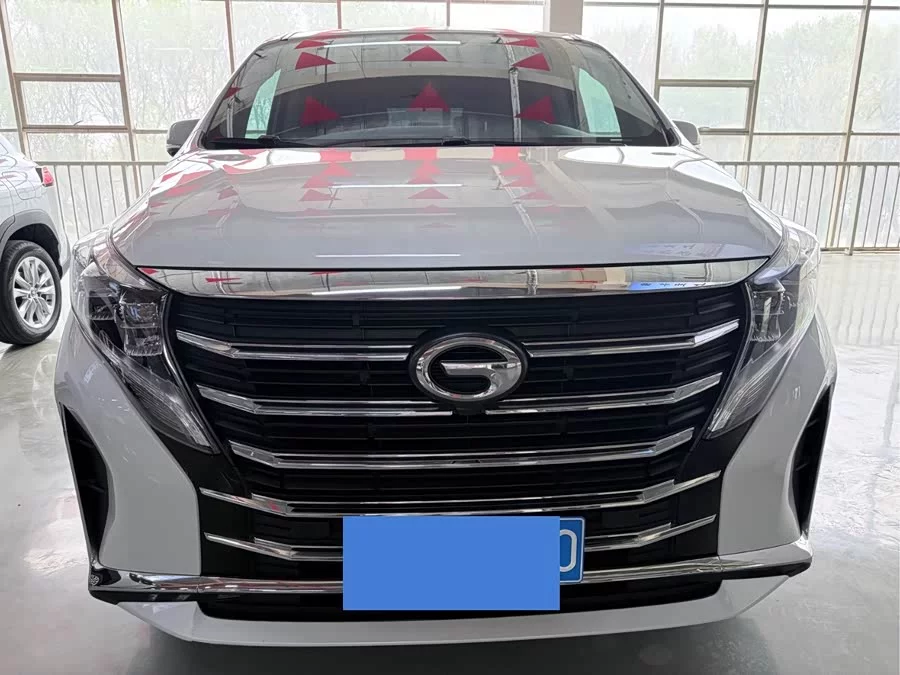 GAC Trumpchi M8