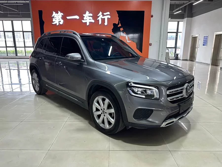 Mercedes Benz GLB