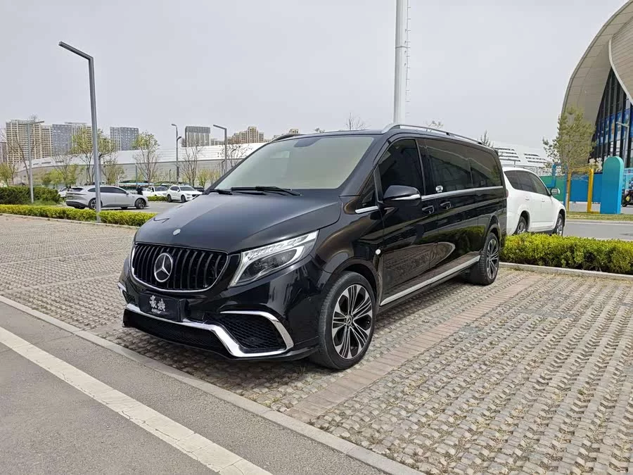 Mercedes Benz Vito
