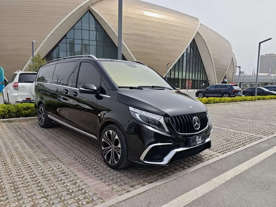 Mercedes Benz Vito
