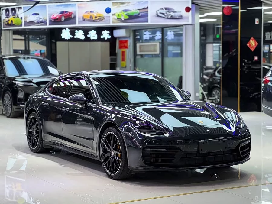 Porsche Panamera