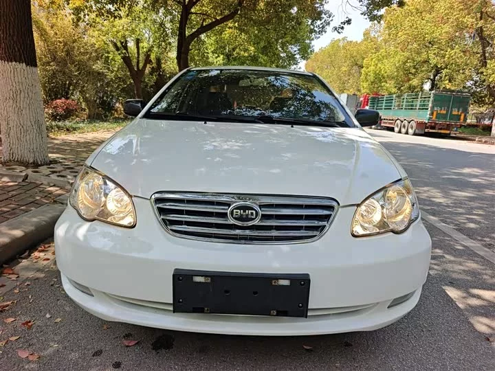 BYD F3
