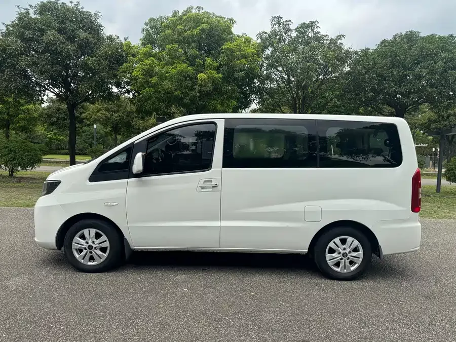 JAC Refine Ruifeng M3