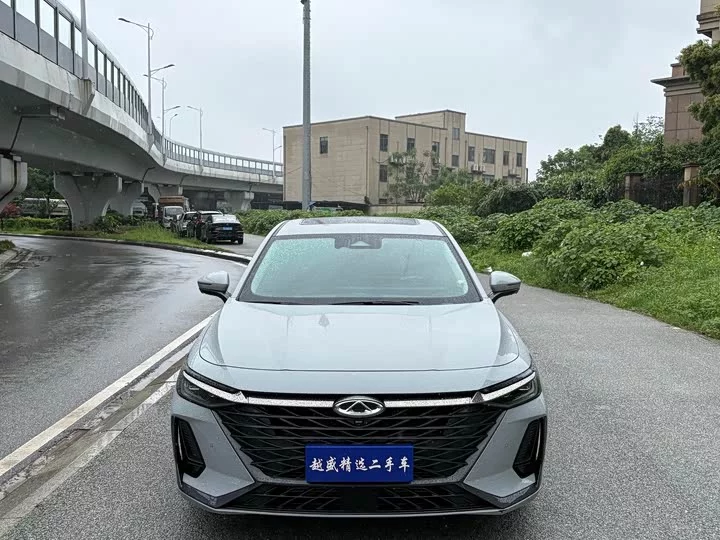 Chery Arrizo 8