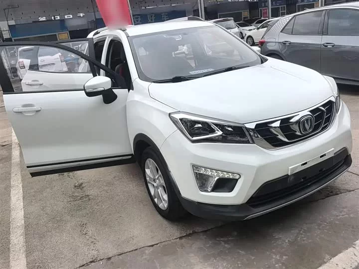 Changan CS15