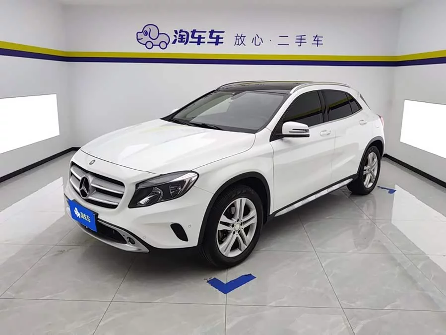 Mercedes Benz GLA