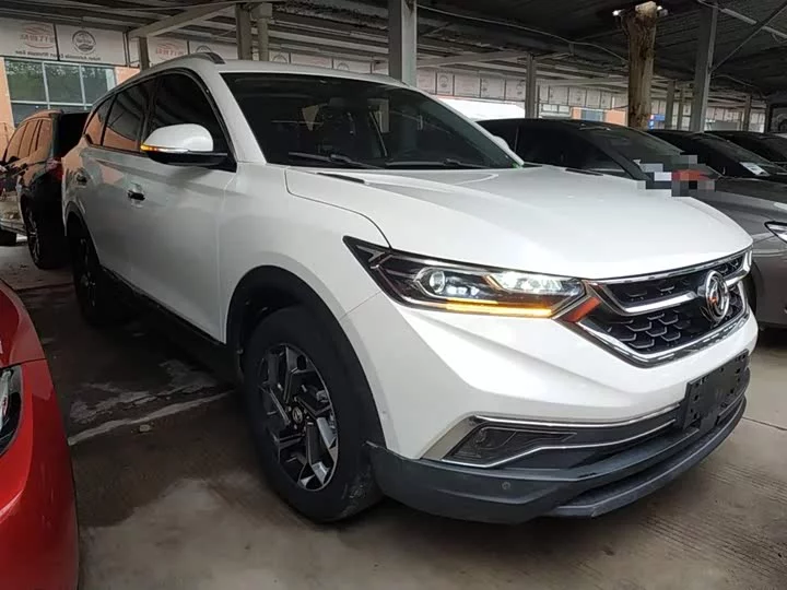 Dongfeng AX7