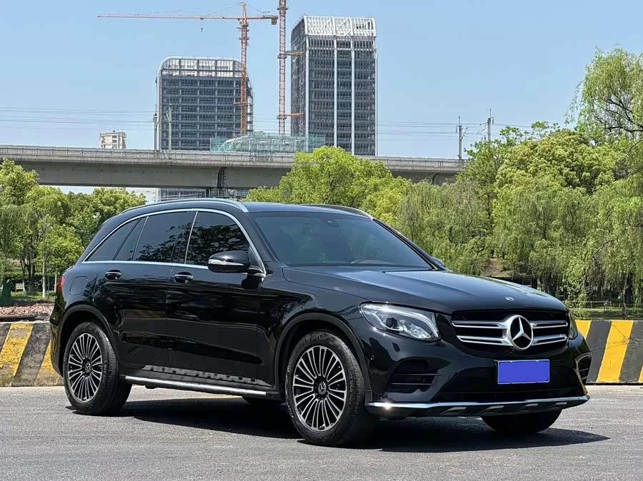 Mercedes Benz GLC