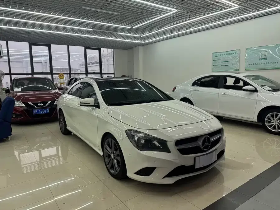Mercedes-Benz CLA