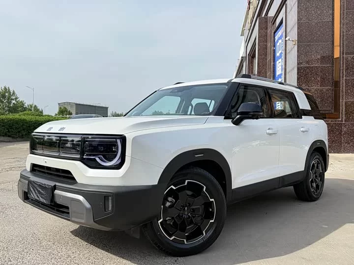 BAIC BJ30