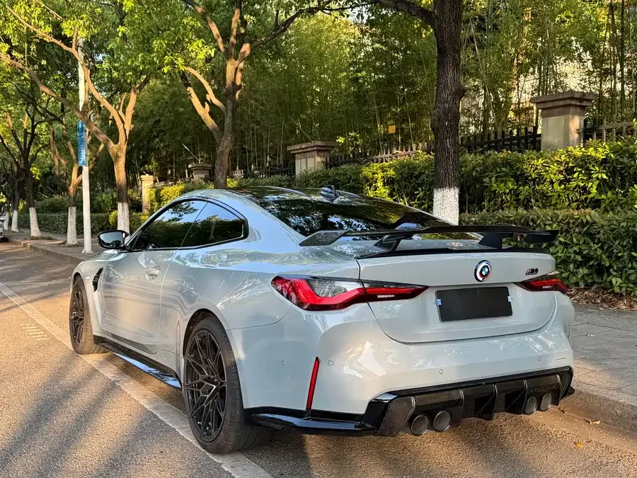 BMW M4
