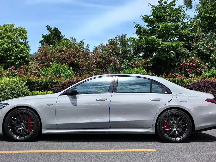 Mercedes Benz S-Class AMG New Energy