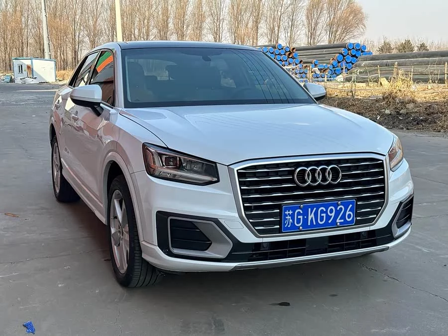 Audi Q2L