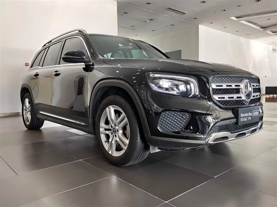 Mercedes Benz GLB