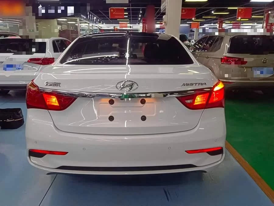 Hyundai Mistra