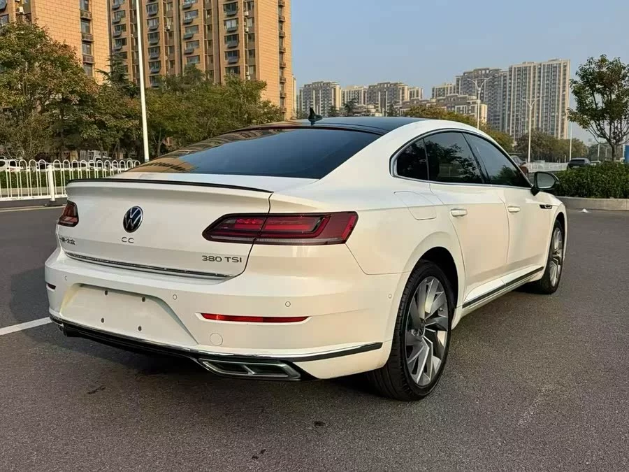 Volkswagen FAW- CC