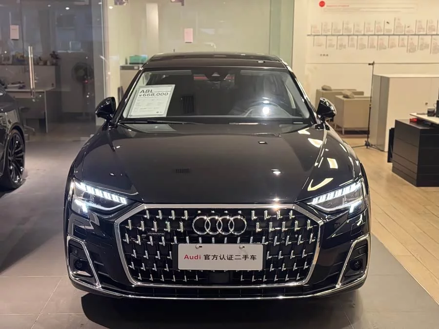Audi A8