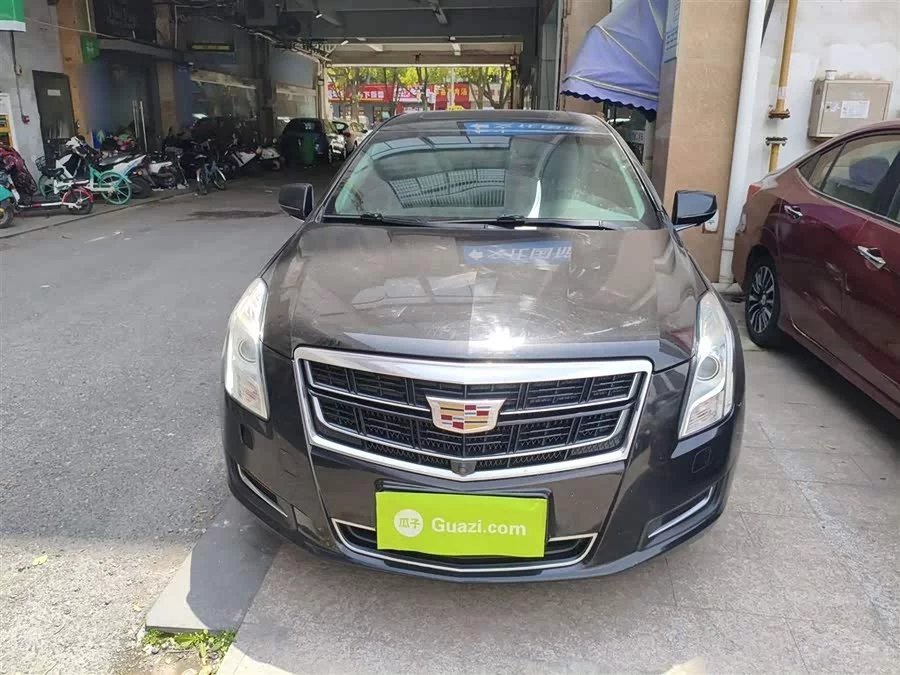 Cadillac XTS