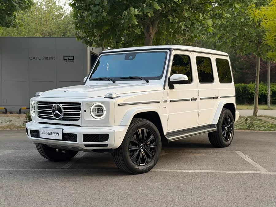 Mercedes Benz G-rated