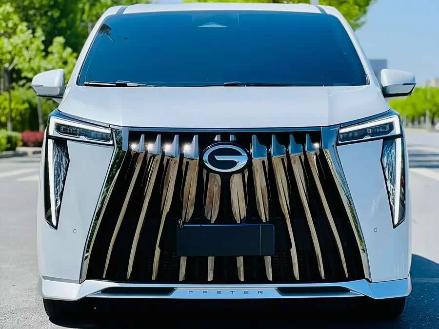 GAC Trumpchi M8