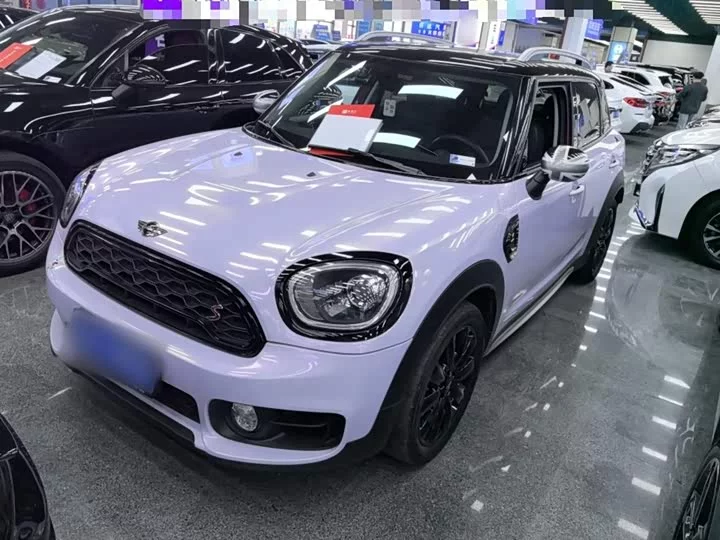 MINI COUNTRYMAN