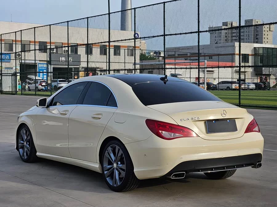 Mercedes-Benz CLA