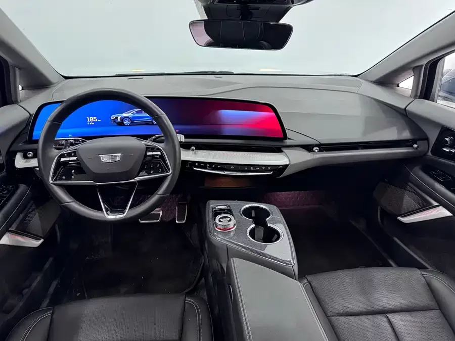 Cadillac IQ