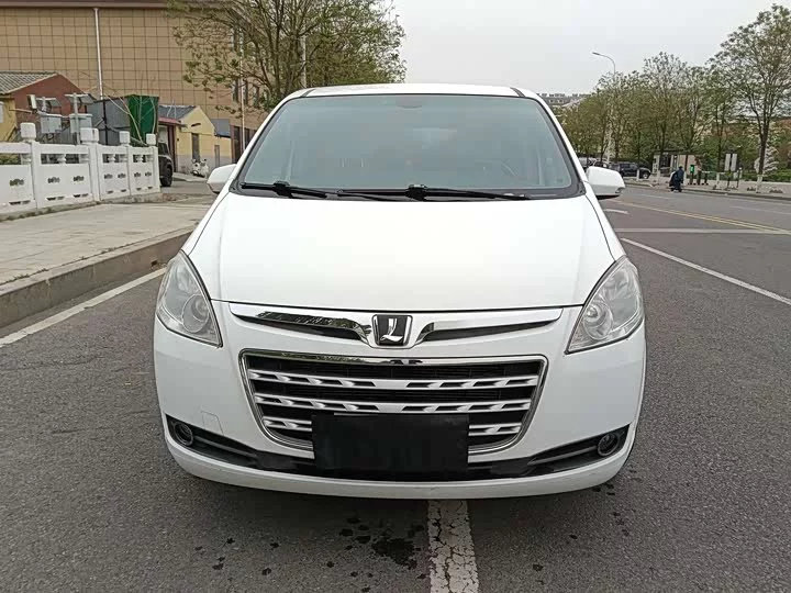 Nazhijie Da 7 MPV
