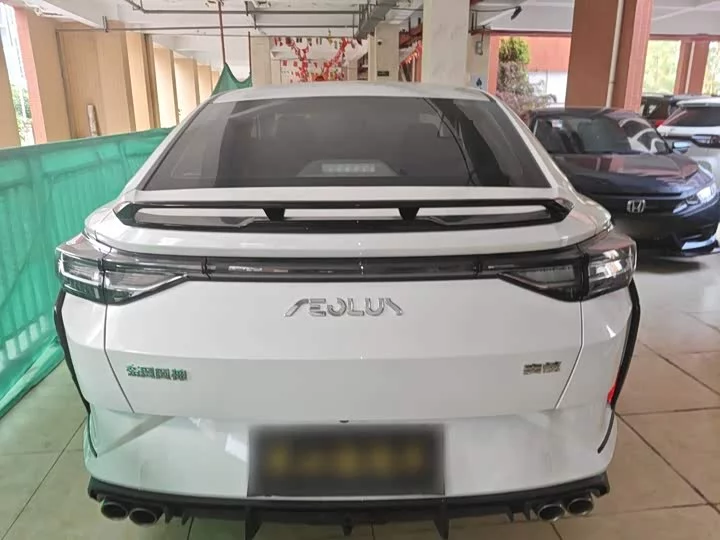 Dongfeng Yixuan