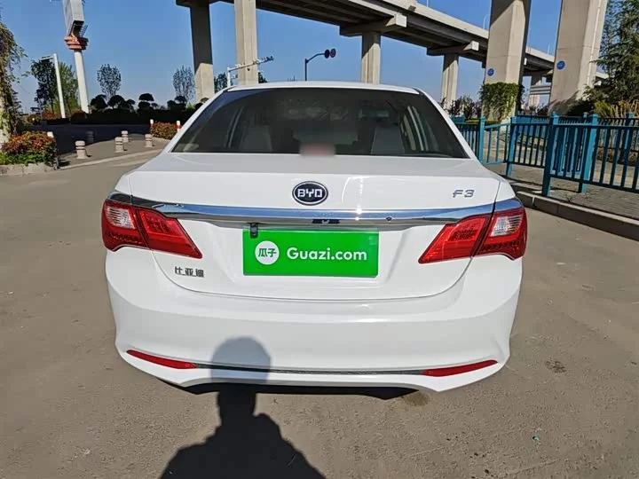 BYD F3