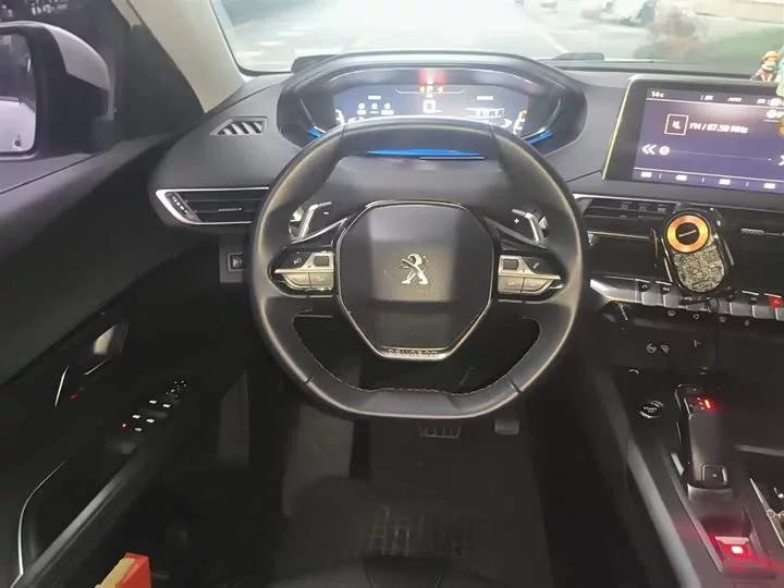 Peugeot 4008