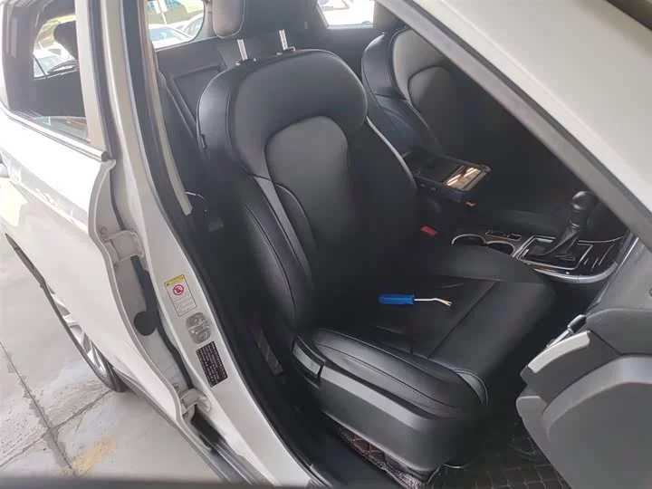 Haval H2