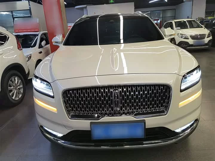 Lincoln navigator