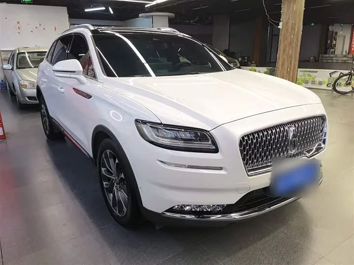 Lincoln navigator