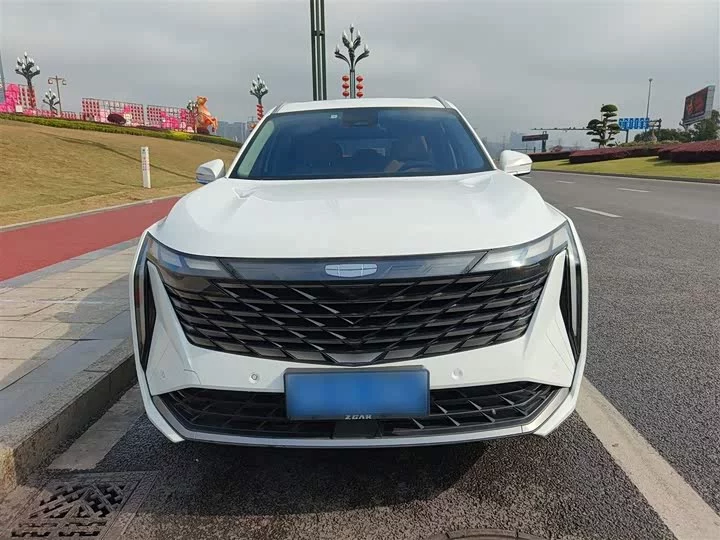 Geely Boyue L