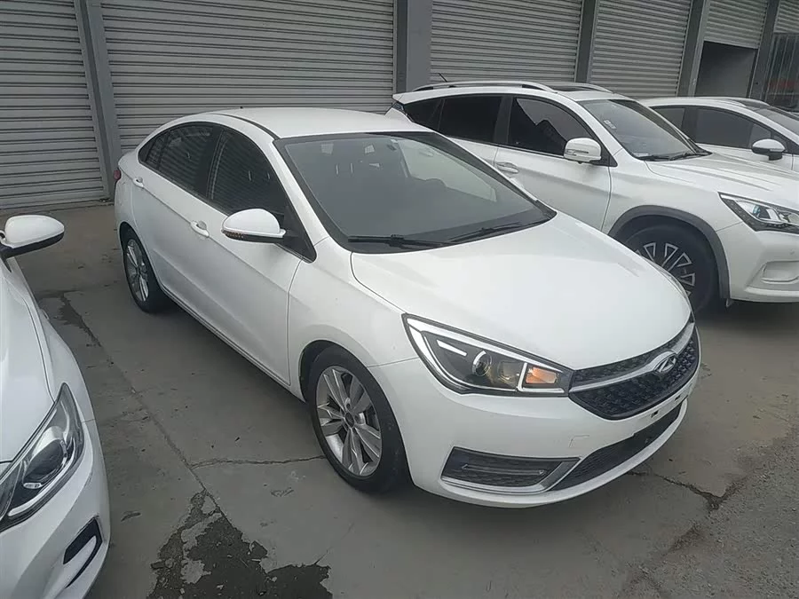 Chery Arrizo 5