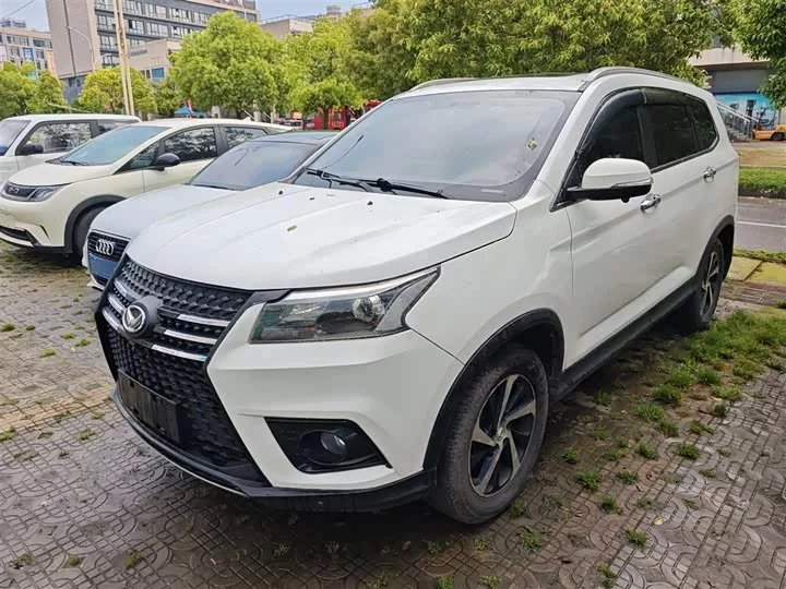BAIC S7