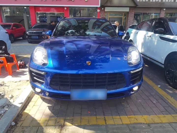 Porsche Macan